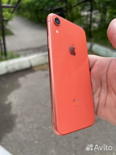 iPhone Xr, 64 ГБ