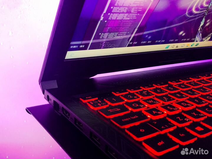 Стильный Asus для игр на Intel Core i7 и GTX1650
