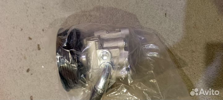 Насос гур Toyota Land Cruiser Prado