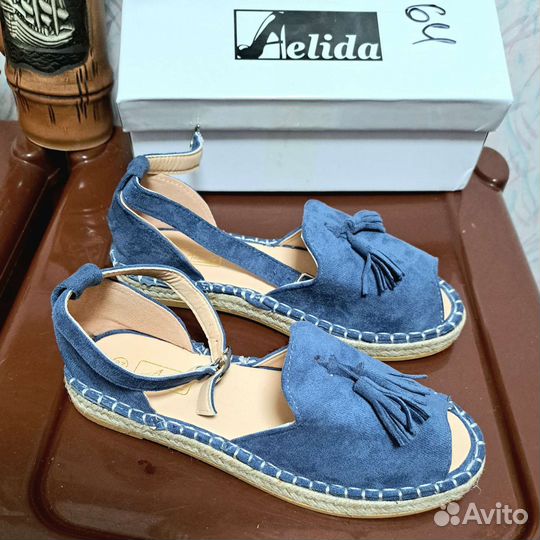 Босоножки женские 36 размер