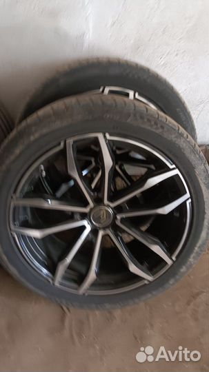 Колеса летние 245/45ZR19