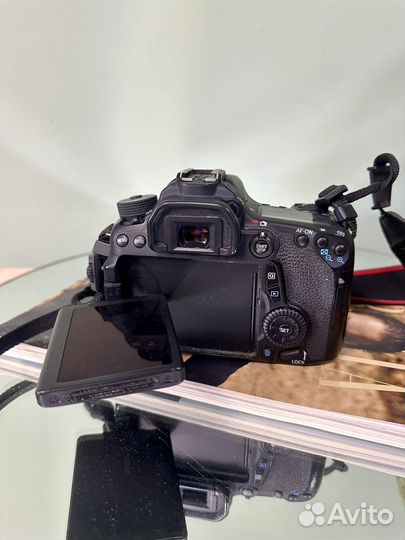 Canon 70d body