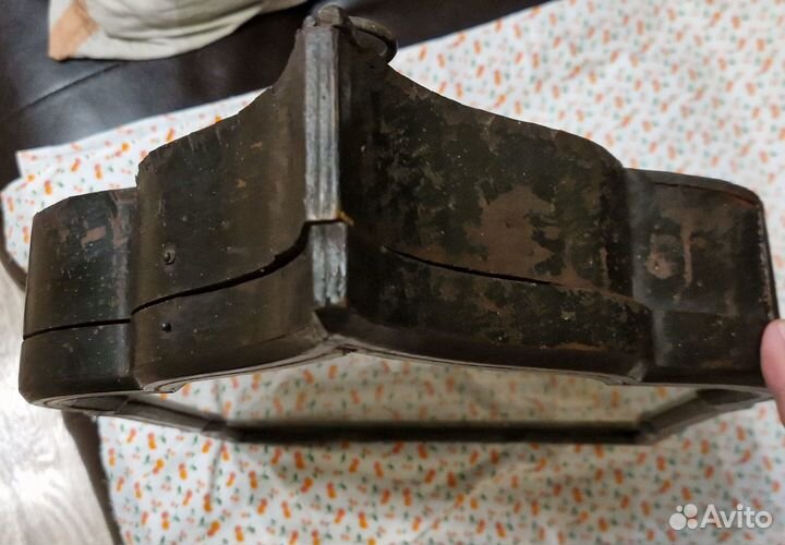 Старинный киот и икона 19 век 18х22