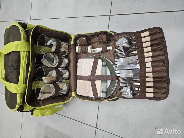 Набор для пикника на 4 персоны N-811(4) nisus N-81