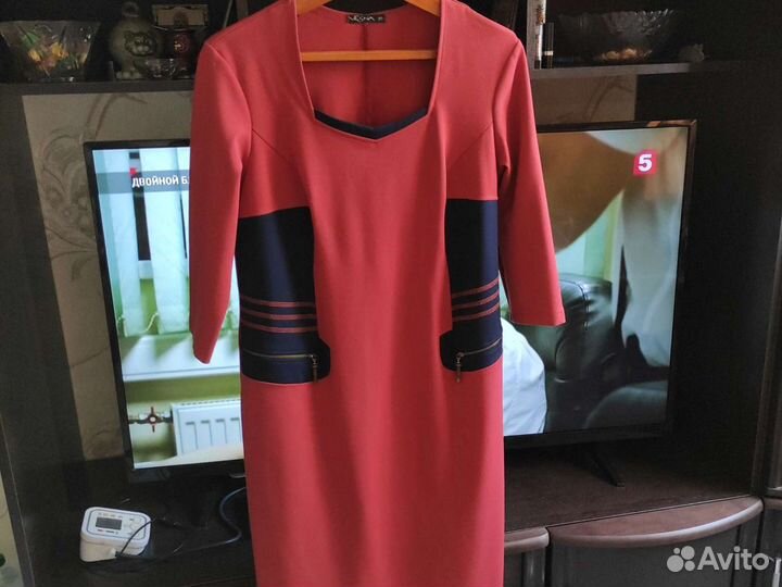 Халат махровый,костюмы, платья, юбка 48,50,52 разм