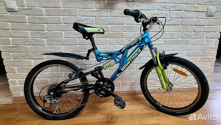 Велосипед novatrack shark 20