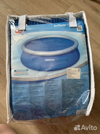 Надувной бассейн новый