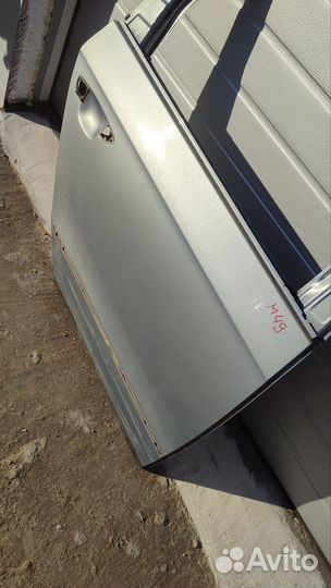 Задняя правая дверь Vw Passat B6 универсал