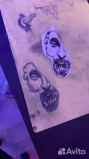 Модель на тату