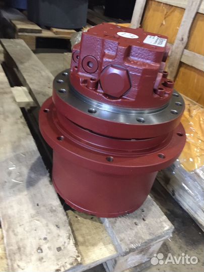 Редуктор хода тm 04 с гидромотором