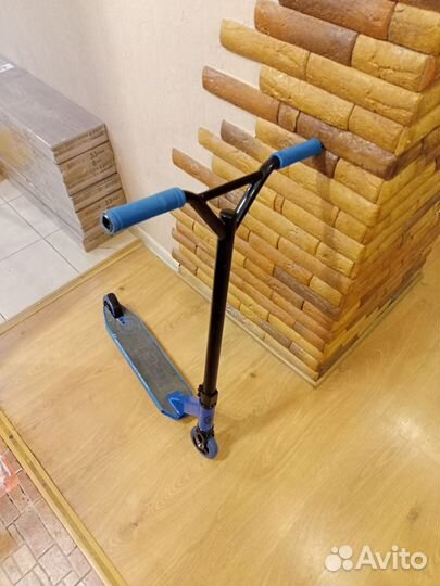 Трюковой самокат Hipe H1