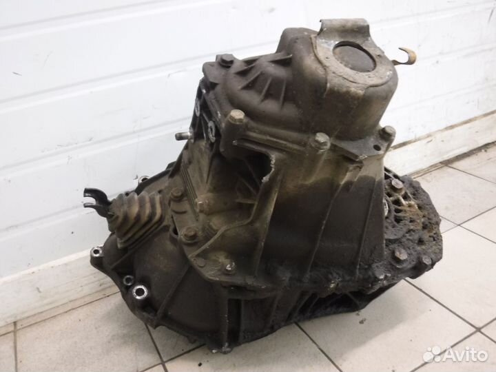 МКПП (механическая коробка переключения передач) D