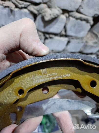 Задние тормозные колодки поло седан, хетчбек