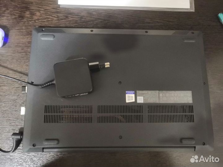 Ноутбук lenovo