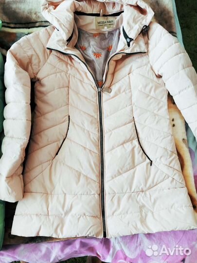 Три куртки женские 44-46