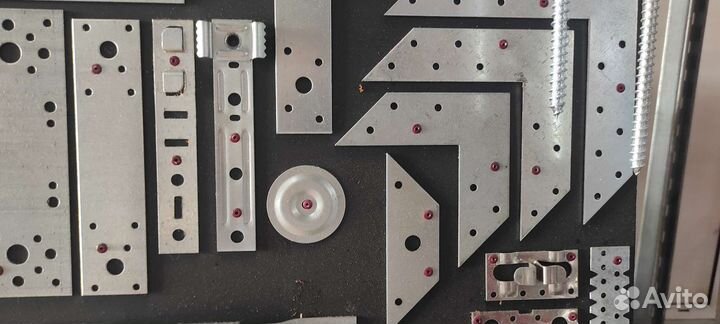 Оконная пластина анкерная кбе Рехау поворотная