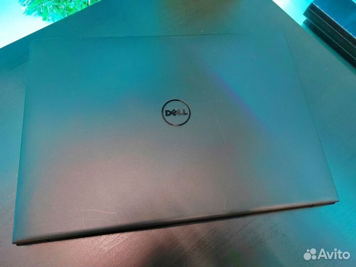 Надёжный ноутбук Dell Inspiron 14 для работы, дома