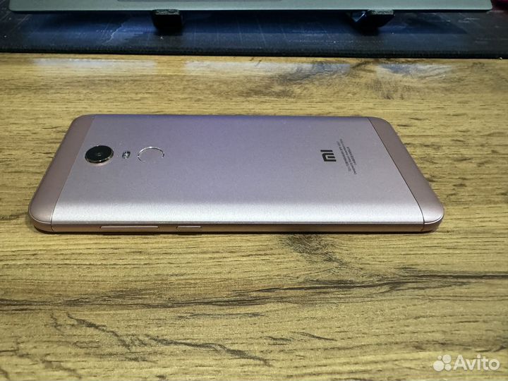 Xiaomi Redmi 5 Plus, 4/64 ГБ