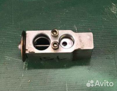 Клапан кондиционера Toyota 8851552040