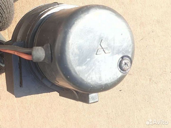 Бензонасос Kawasaki ZZR600