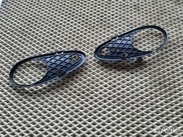 Mercedes W203 Решетка переднего бампера