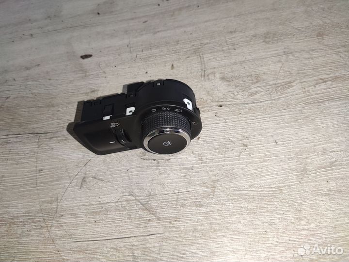 Переключатель света Шевроле Авео Т300 Chevrolet