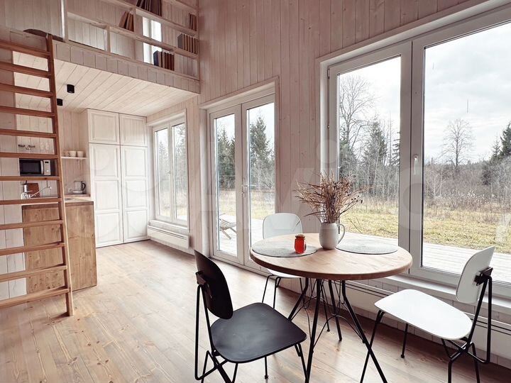 Дом 40 м² на участке 12 га