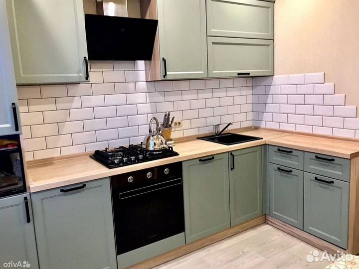 Кухонный гарнитур 