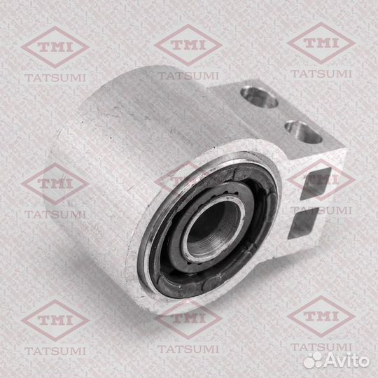 Tatsumi TEF1439 Сайлентблок рычага с кронштейном перед прав/лев