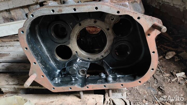 Корпус кпп Eaton FR-16210c