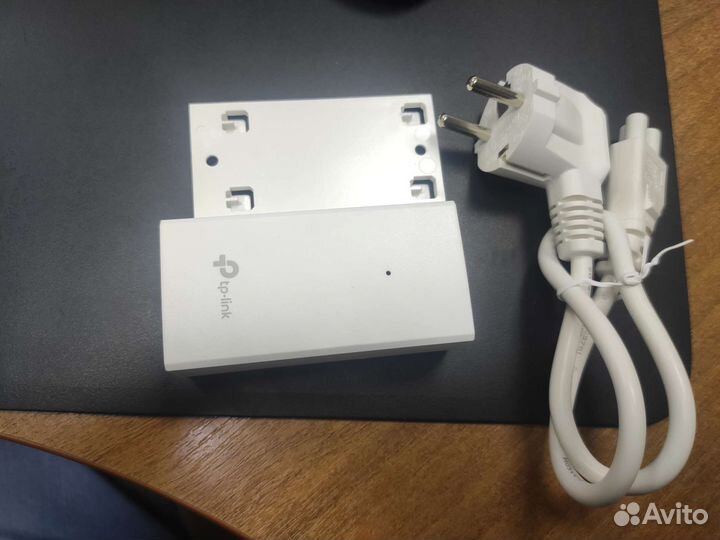 Passive Poe адаптер Tp-link tl-poe2412g
