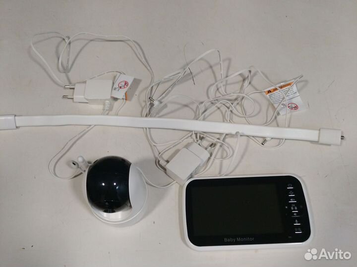 Видеоняня с монитором, беспроводная / Радионяня