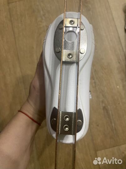 Коньки фигурные детские 28 размер