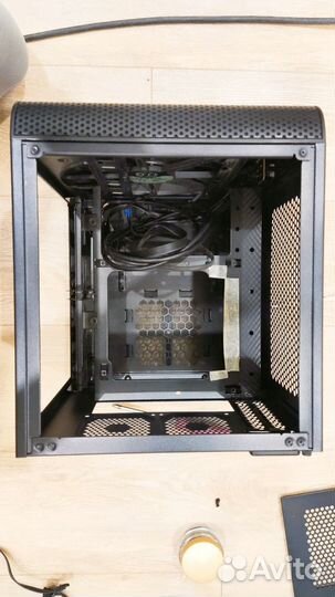 Корпус thermaltake core v1