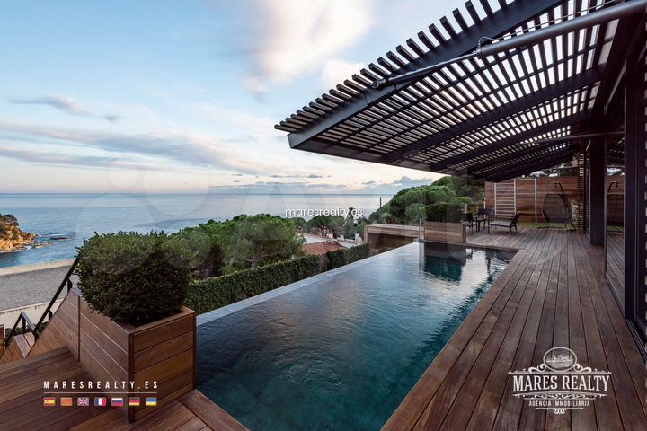 Дом 480 м² на участке 544 м² (Испания)