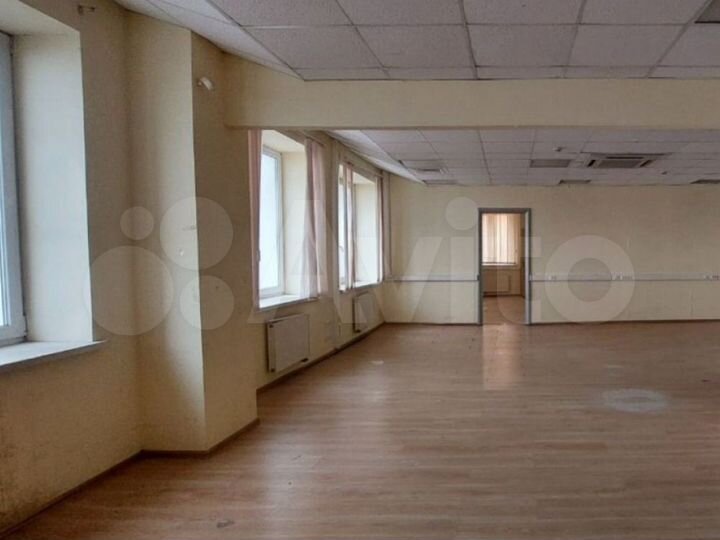 Сдам офисное помещение, 237.62 м²