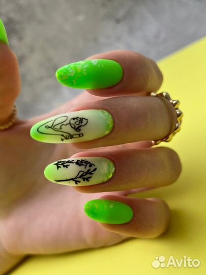 Маникюр с покрытием