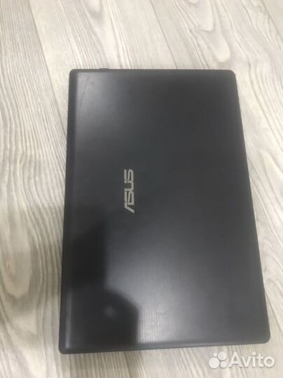 Ноутбук asus