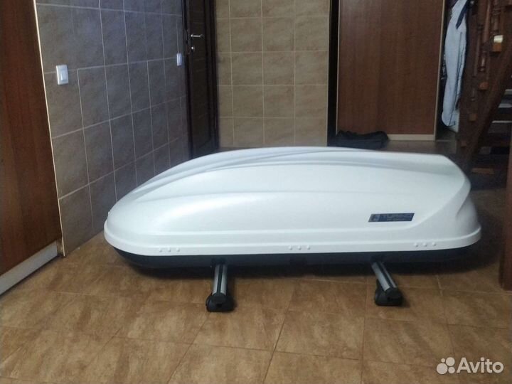 Сдам в аренду автомобильный бокс объёмом 400литров