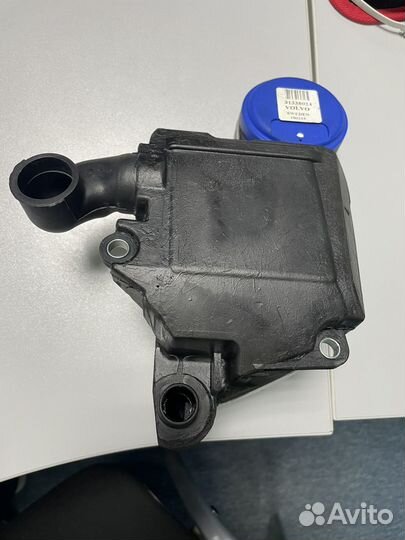 Маслоотделитель 31338024