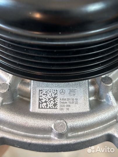 Помпа Mercedes M654 оригинал