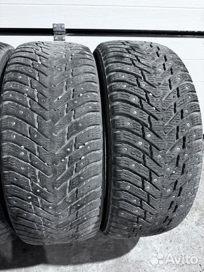 Nokian Tyres Hakkapeliitta 8 215/55 R17