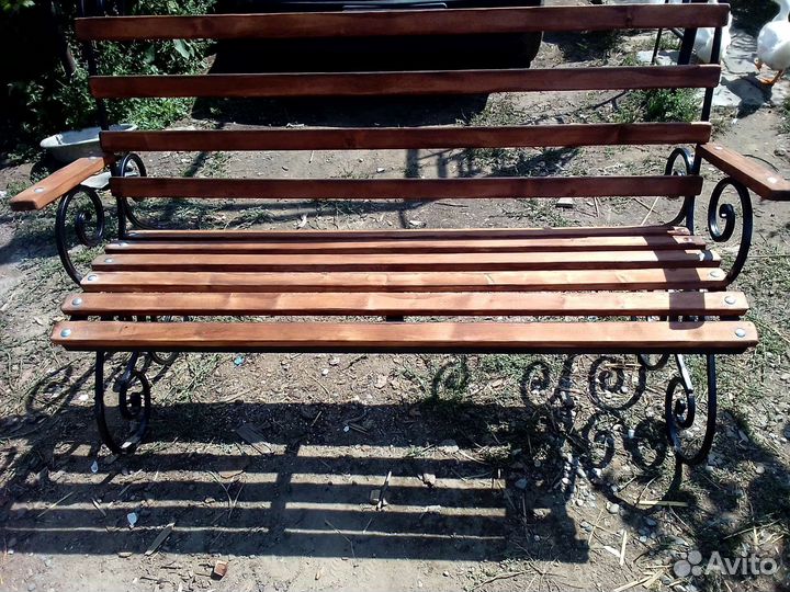 Скамейка садовая
