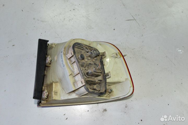 Фонарь левый наружный VW Touareg 1