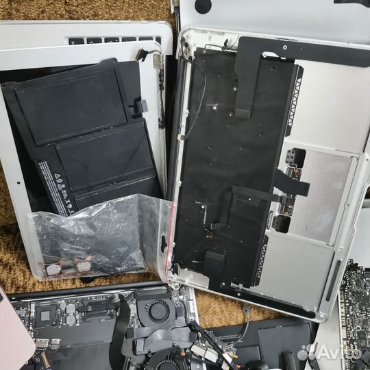 Macbook air на запчасти