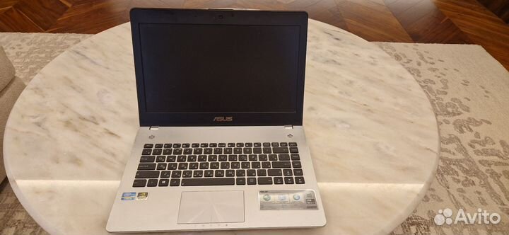 Ноутбук Asus N46V