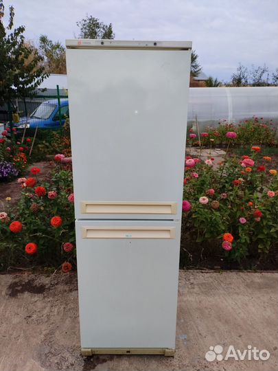 Холодильник бу stinol