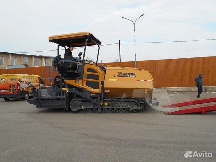 Асфальтобетоноукладчик XCMG RP705, 2023