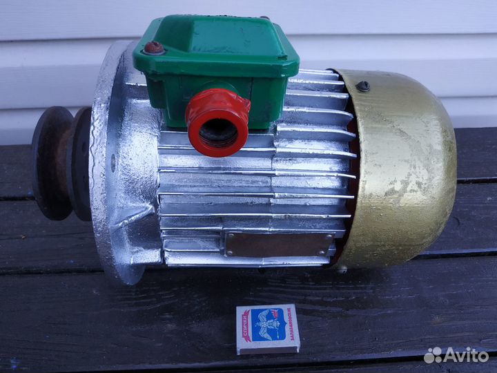 Электродвигатель асинхронный тип 4амх90L4У3