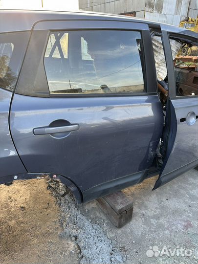 Дверь задняя правая Nissan Qashqai j10